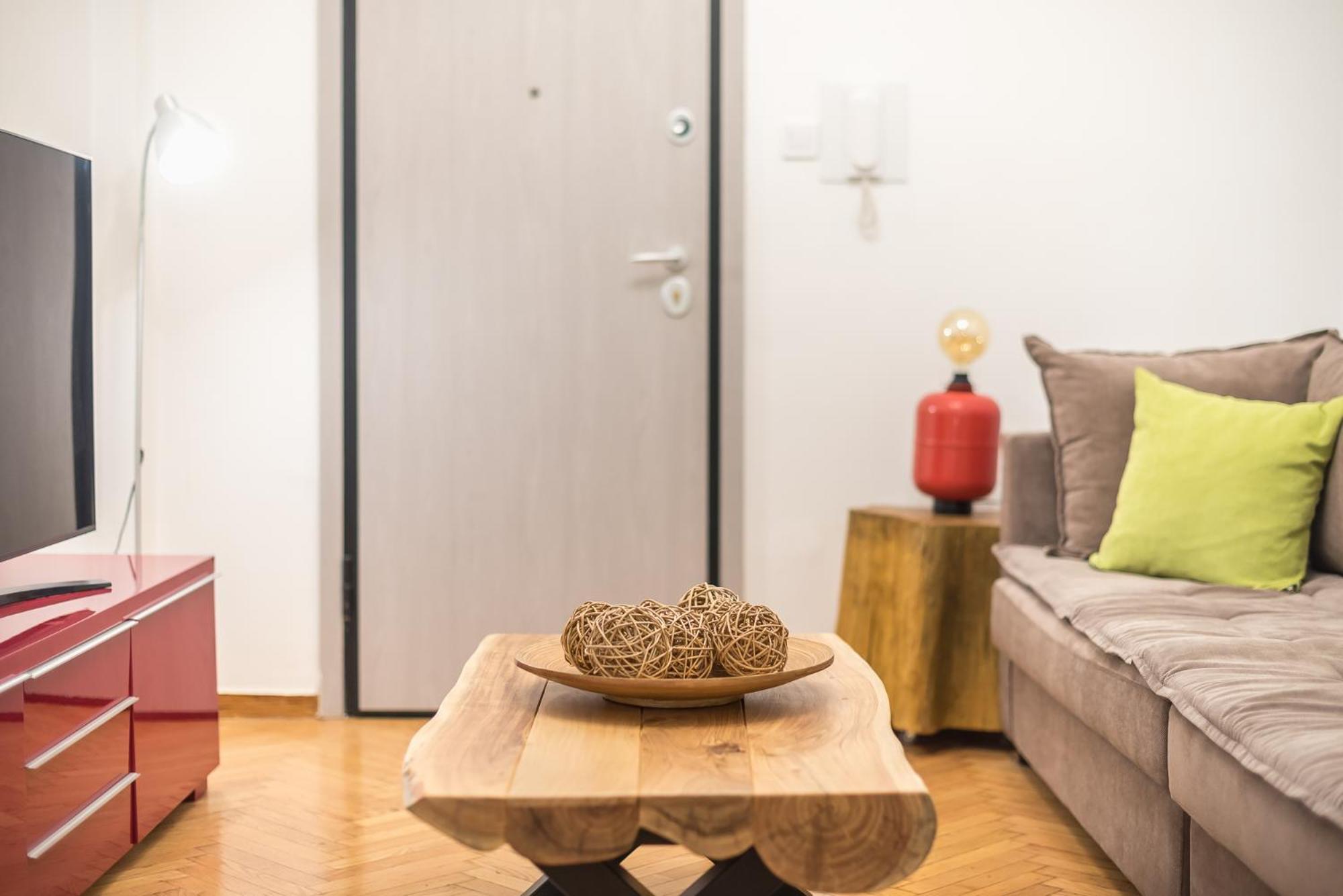 Stylish Luxury Apartment At Ampelokipi Metro Station 아테네 외부 사진